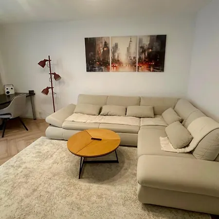 Langa Arena Nationala Cu Parcare Inclusa *