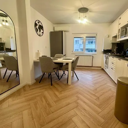 Langa Arena Nationala Cu Parcare Inclusa * Bucureşti